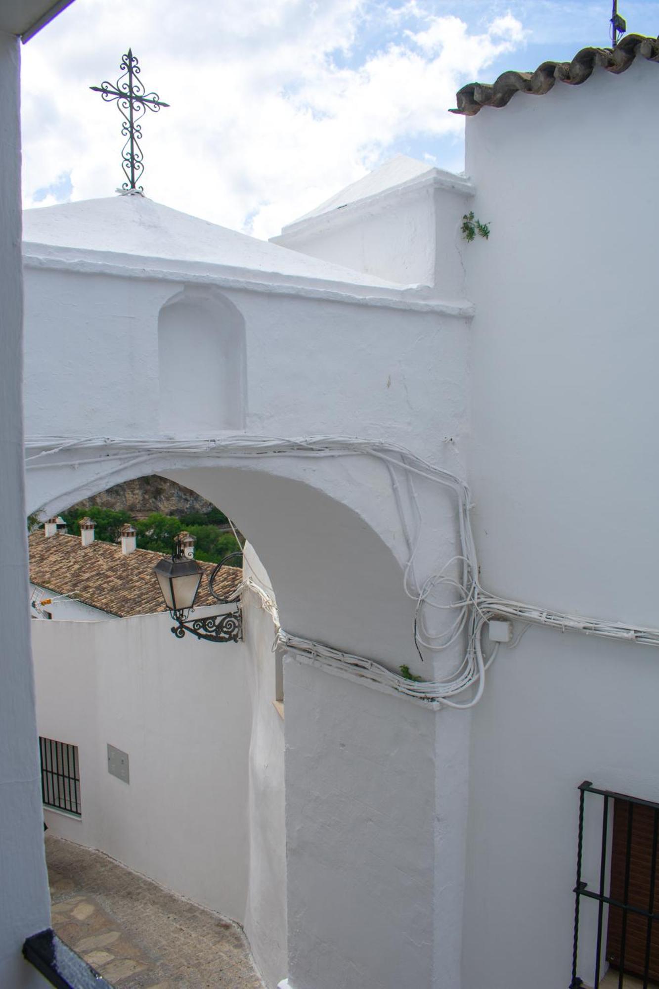 Casa Puerta Arabe Villa Setenil De Las Bodegas Buitenkant foto